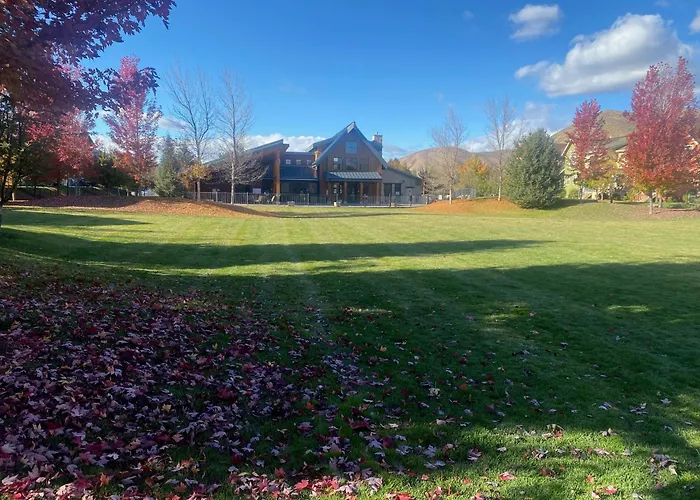Sweetwater Retreat - Pet Friendly!